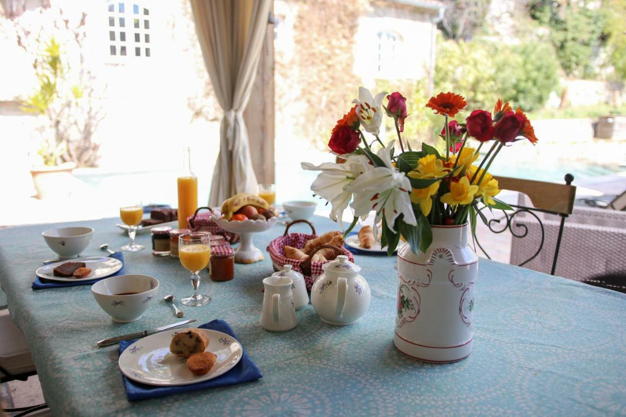 Le Mazet De Tourrettes Bed & Breakfast Ngoại thất bức ảnh