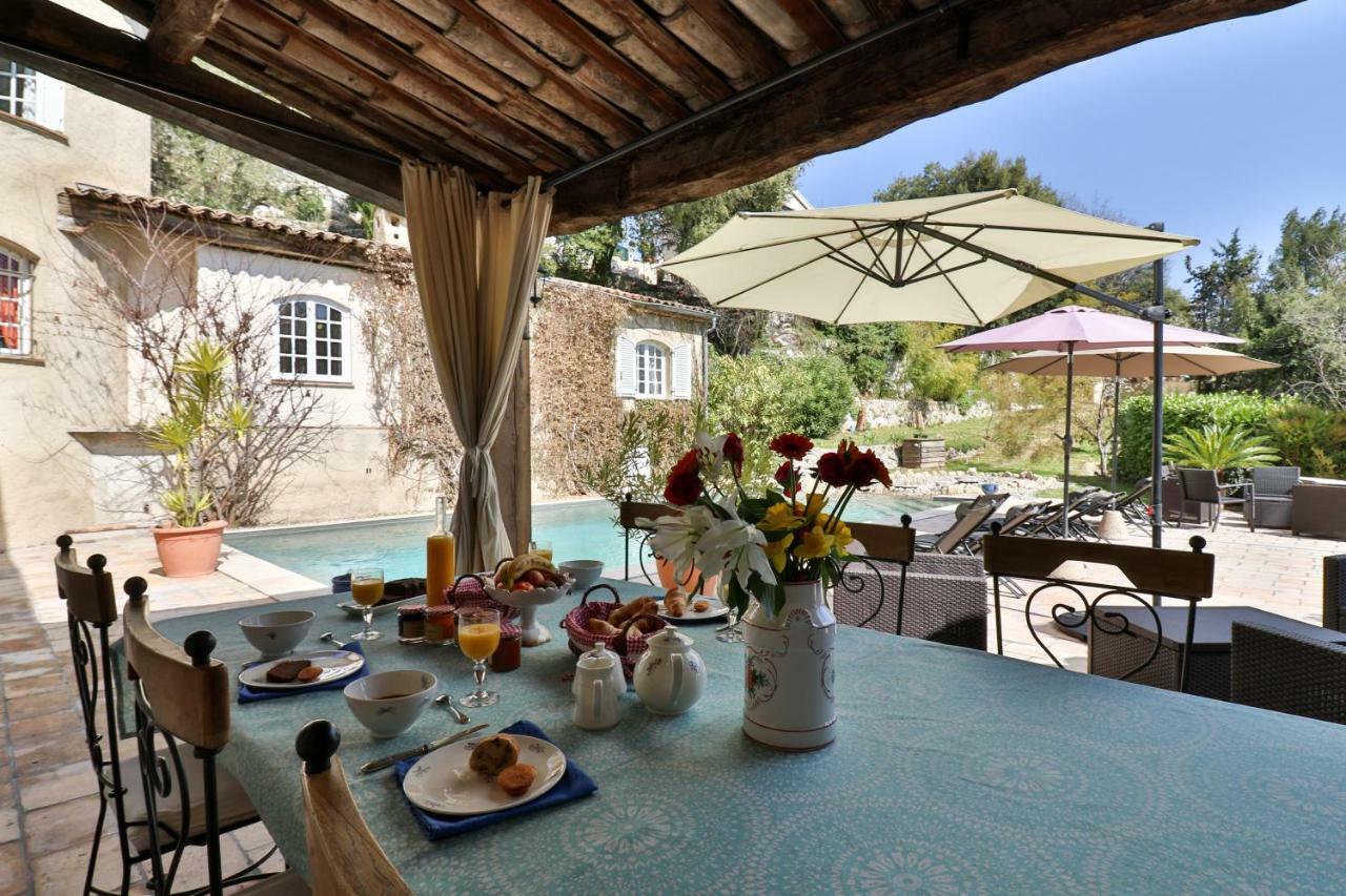 Le Mazet De Tourrettes Bed & Breakfast Ngoại thất bức ảnh