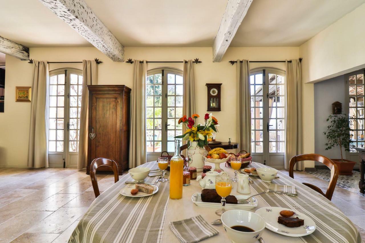 Le Mazet De Tourrettes Bed & Breakfast Ngoại thất bức ảnh